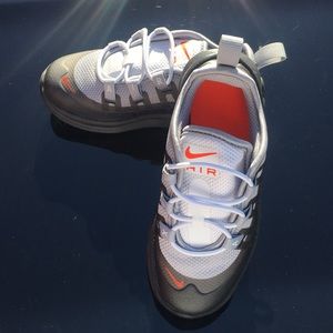 🚨BRAND NEW IN THE BOX🚨         Nike Air Max Axis